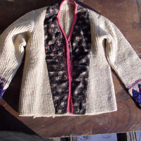 Veste pour homme en laine tricotée avec décorations en tissu (Sampeyre)